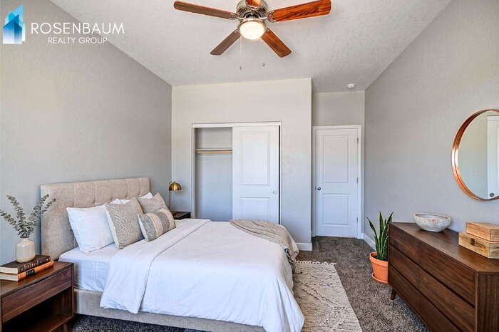 Building Photo - 10261 W Concordia Dr