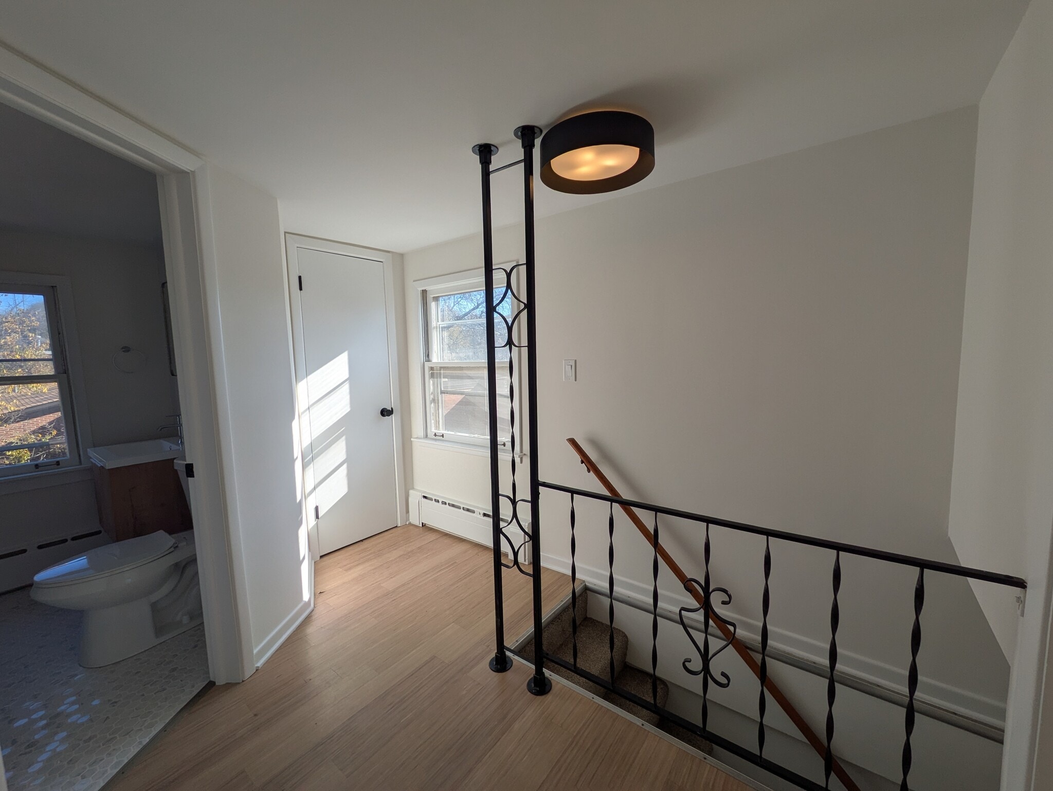 Building Photo - 1516 Lee St