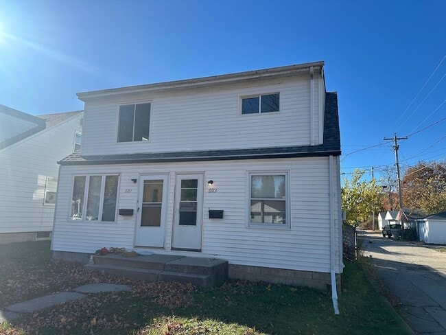 Primary Photo - 6183 N 38th St