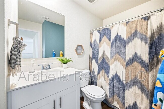 Building Photo - 13907 Anchor Wy