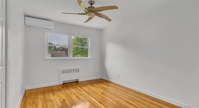 Building Photo - 136 Lee Rd