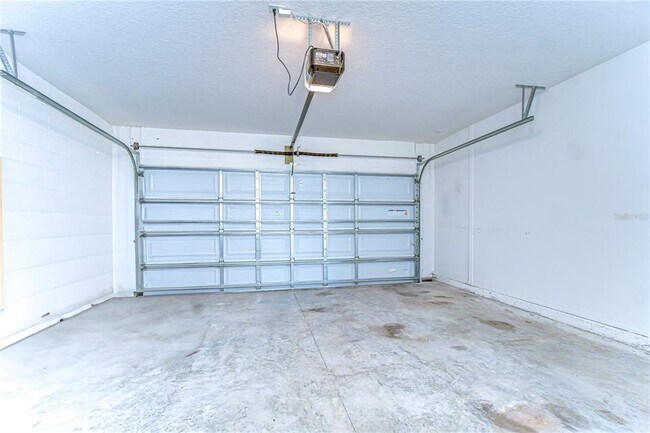 Building Photo - 10555 Penny Gale Loop