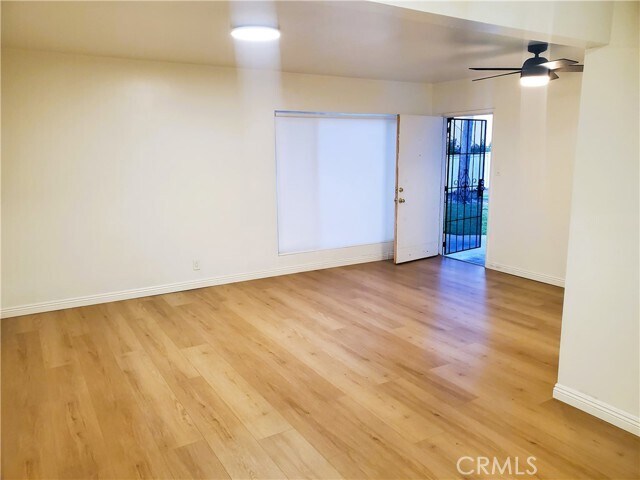 Building Photo - 2313 E Santa Fe Ave
