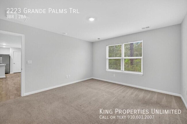 Building Photo - 2223 Grande Palms Trl