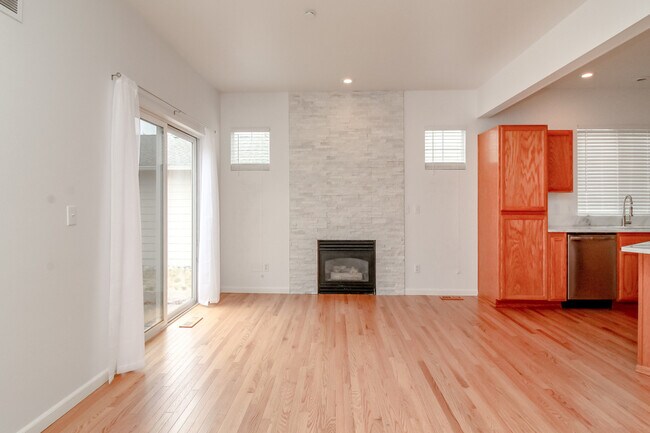 Building Photo - 1485 Bobs Hollow Ln