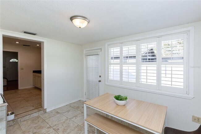 Building Photo - Adorable Winter Park Bungalow