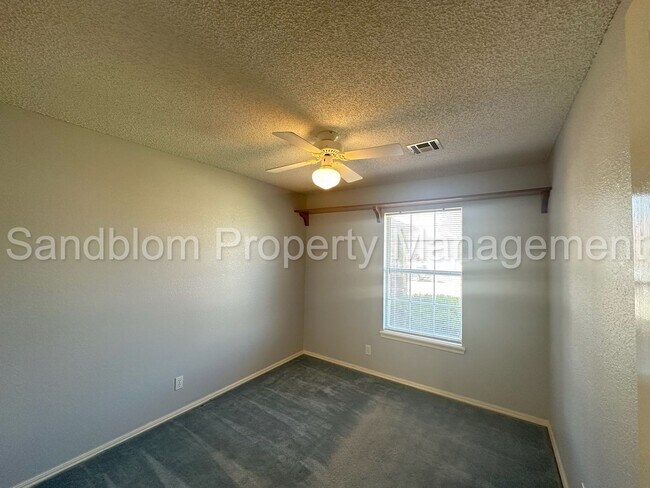 Building Photo - For Lease | Broken Arrow | Available Now!