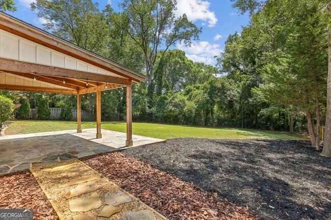 Building Photo - 190 Thompson Pl