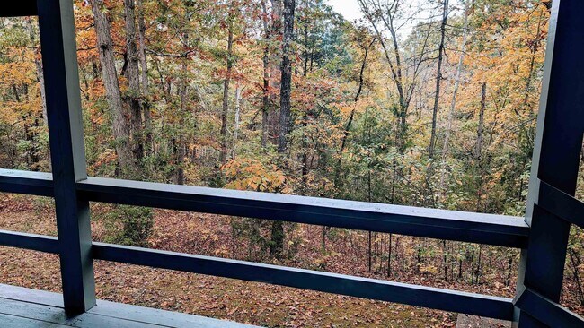 Building Photo - 16 Akokisa Dr