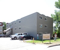 Building Photo - Creekside