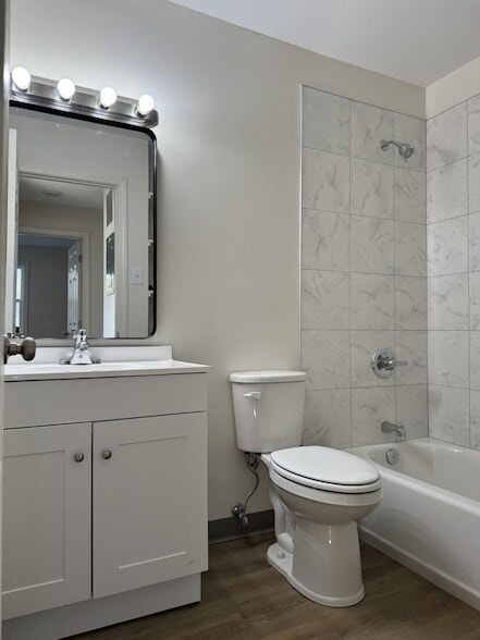 Building Photo - 204 S Clydeton Rd