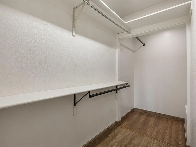 Building Photo - 7708 Ranchwood Dr NW