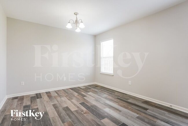 Building Photo - 5429 Sky Hill Dr