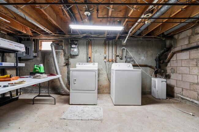 Building Photo - 75 Saltonstall Pkwy