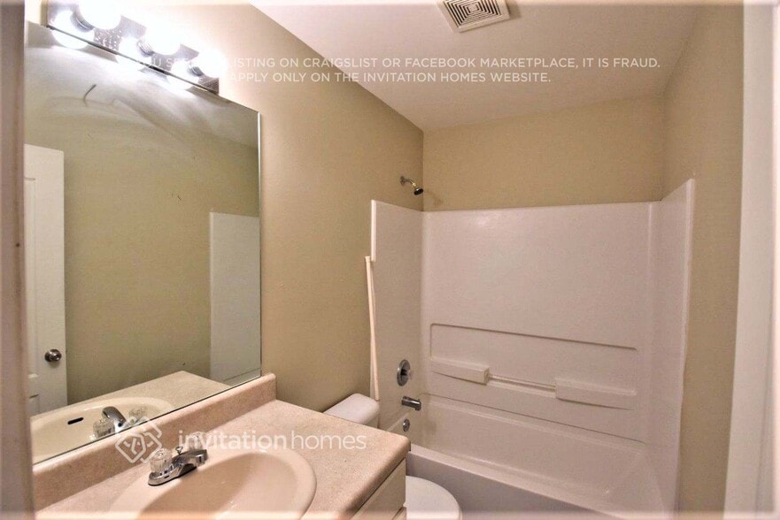 Building Photo - 22 Sundance Dr