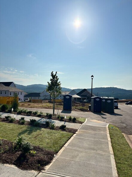 Building Photo - 111 Brandon Ridge