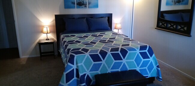 Master Bedroom - 5151 Pioneer Ave