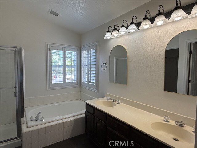 Building Photo - 19530 Chinotto Ln