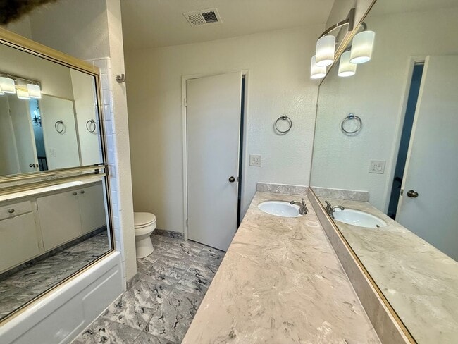 Building Photo - BERRYESSA - Beautiful 2 story home in desi...