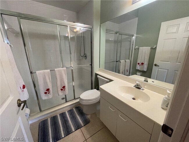 Building Photo - 2021 Crestview Way