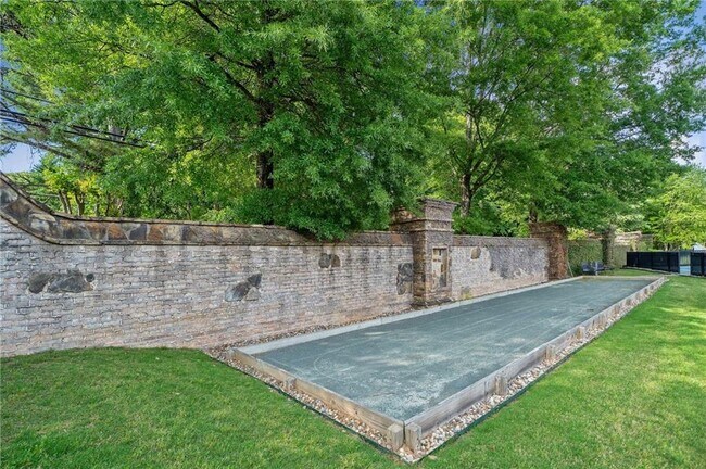 Building Photo - 721 Stickley Oak Way