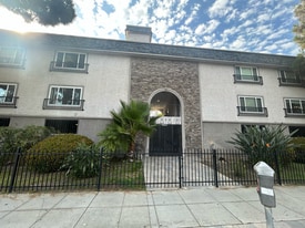 Building Photo - 445 Washington Blvd