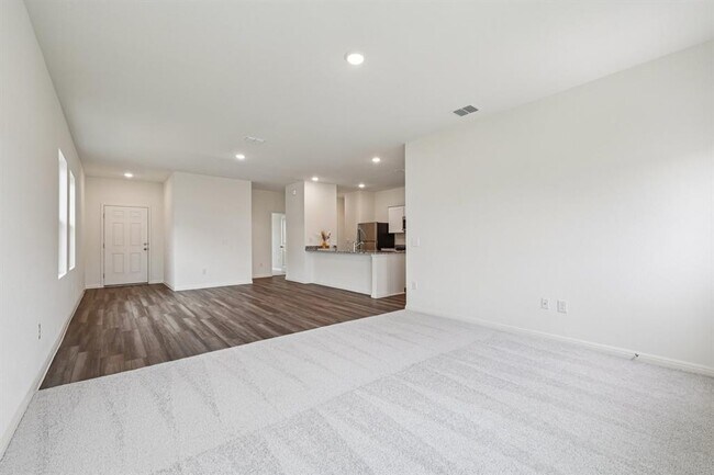 Building Photo - 1516 Morris Lp