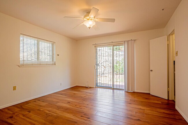 Building Photo - 4200 N Stanton St