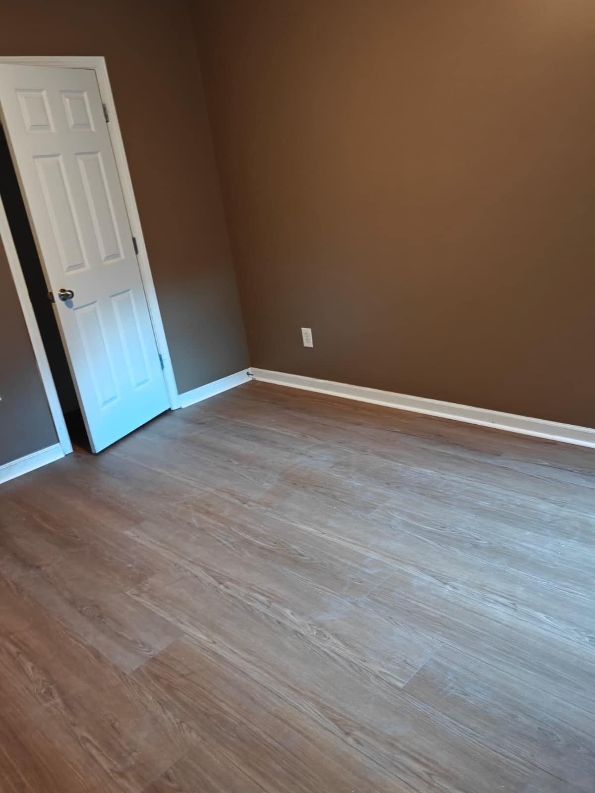Building Photo - 4755 Stonehaven View