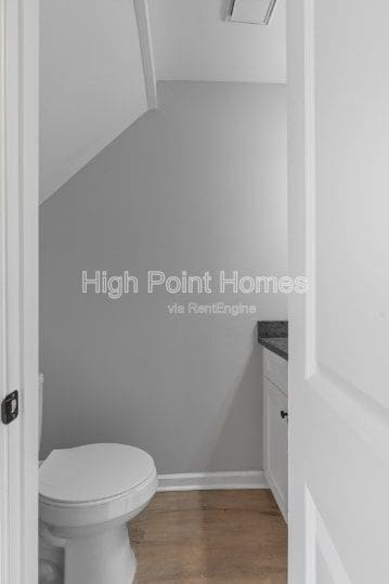 Building Photo - 400 Gallery Ln