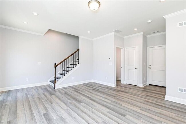 Building Photo - 3057 Beacon Bend Xing