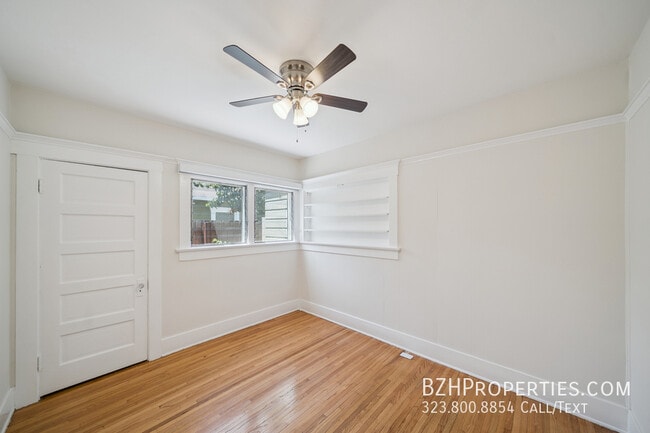 Building Photo - 503 Burchett St