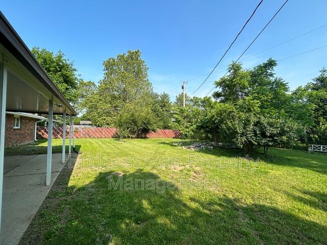 Building Photo - 3920 Barrymore Ln