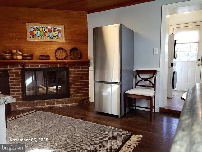 Building Photo - 316 Frederick St