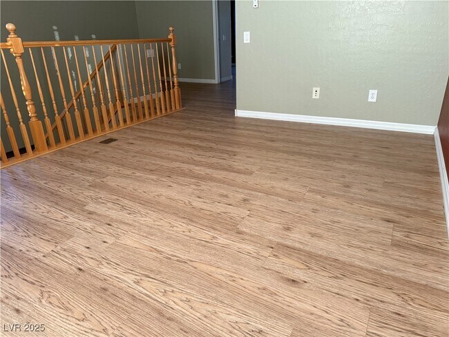 Building Photo - 2533 Libberton St