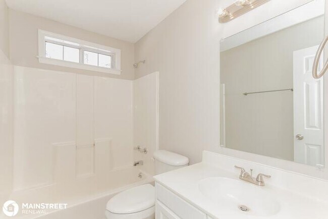 Building Photo - 228 BUBBLING WELL RD, DENVER, NC 28037