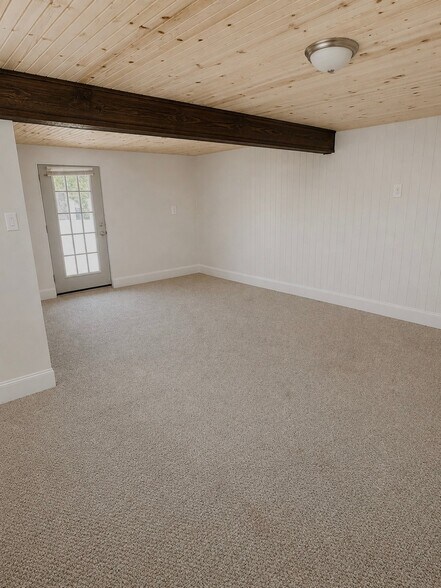 Building Photo - 2956 Green Pasture Ln