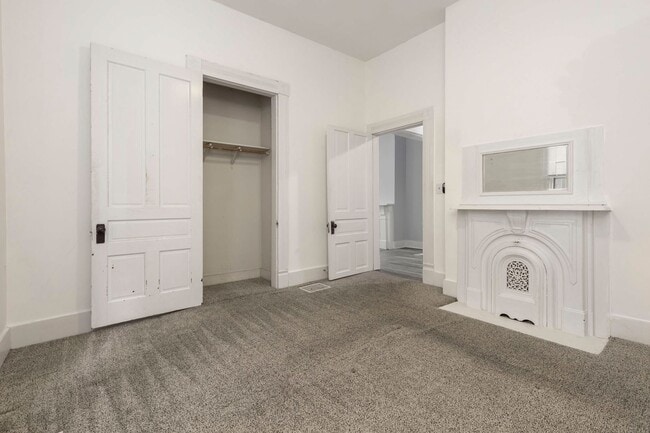 Building Photo - 1504 E Breckinridge St