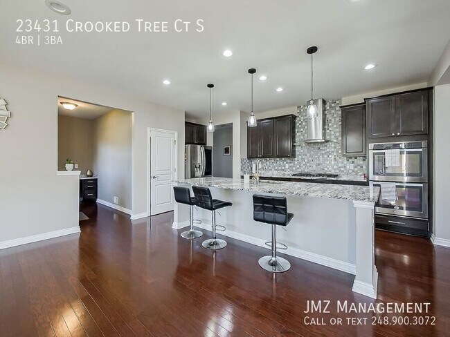 Building Photo - 23431 Crooked Tree Ct S
