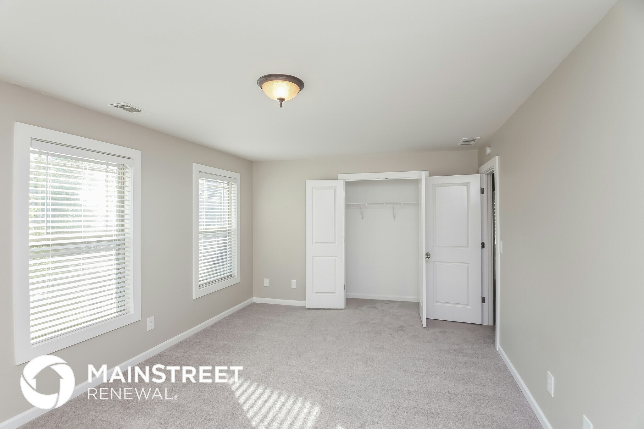 Building Photo - 18 Sweetwater Bridge Tr