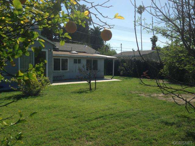 Building Photo - 18649 Chase St