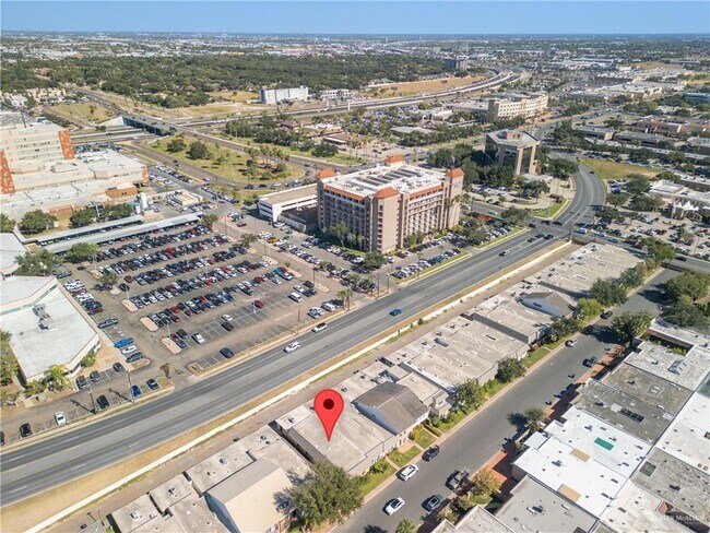 Building Photo - 45 Toronto Ave