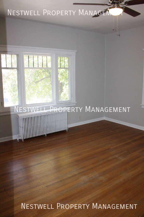 Building Photo - 1001 E S Temple St