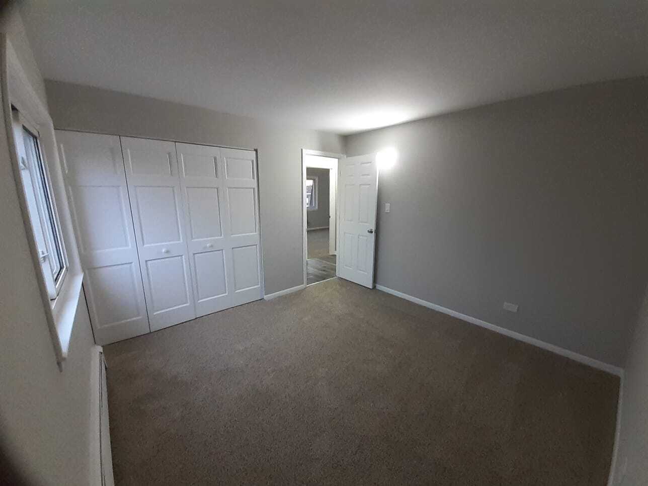 Building Photo - 1165 Meadow Ln