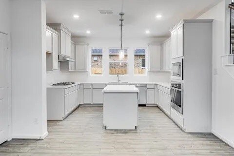 Building Photo - 21903 Wycombe Ter Wy