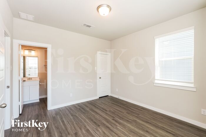 Building Photo - 18404 Idyllic Aly