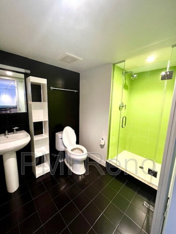 Building Photo - 255 N Sierra St