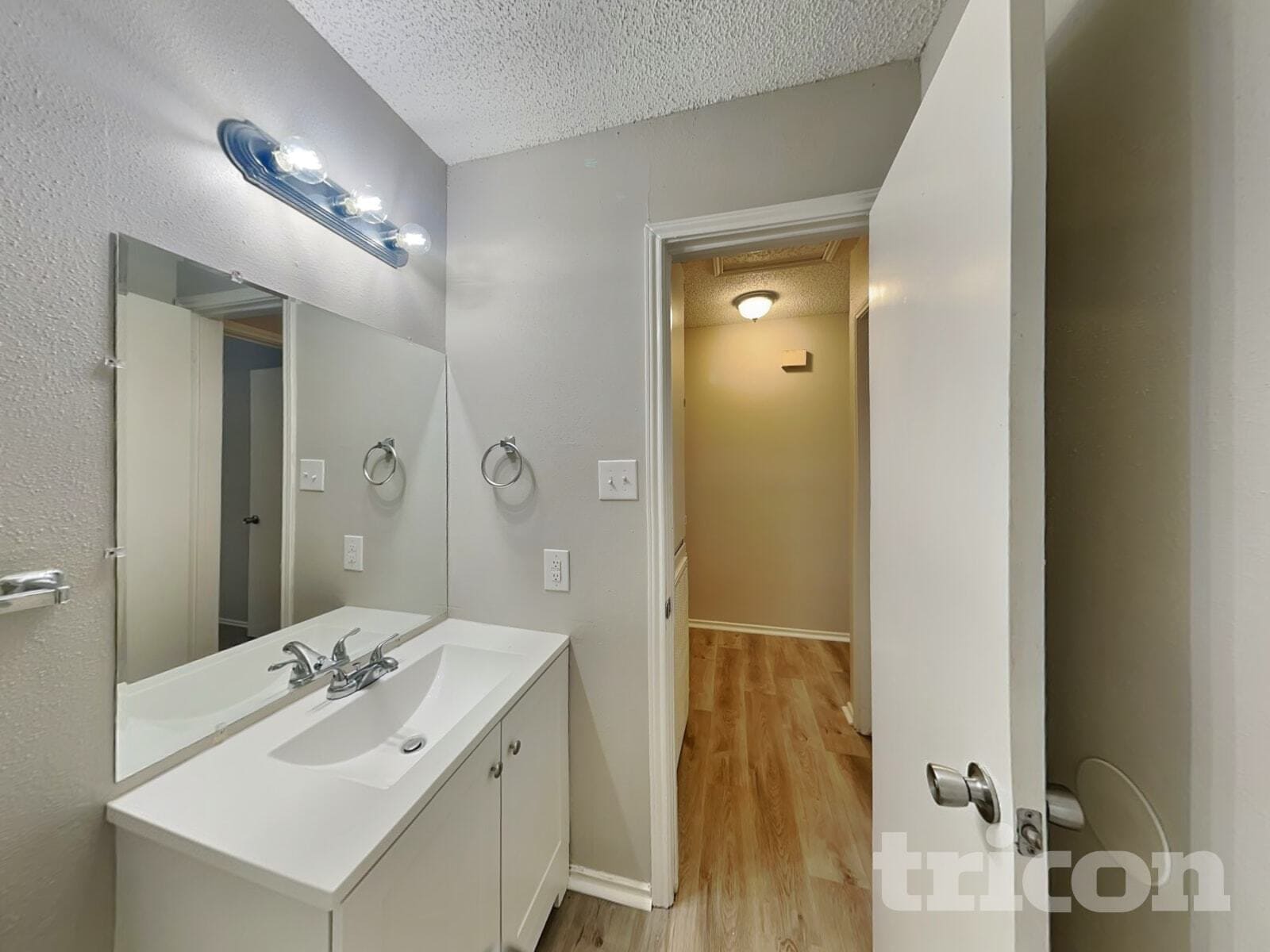 Building Photo - 7715 Skyline Ridge Dr