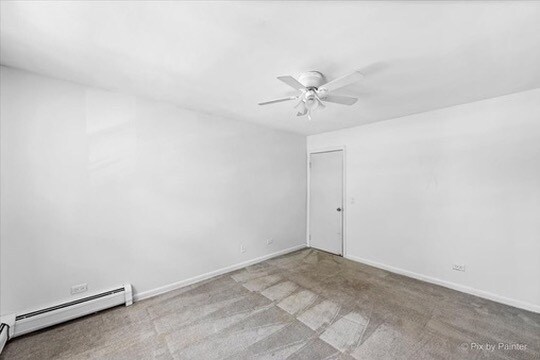 Building Photo - 7319 N Rogers Ave