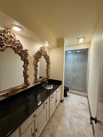 Building Photo - 12513 Burninglog Ln